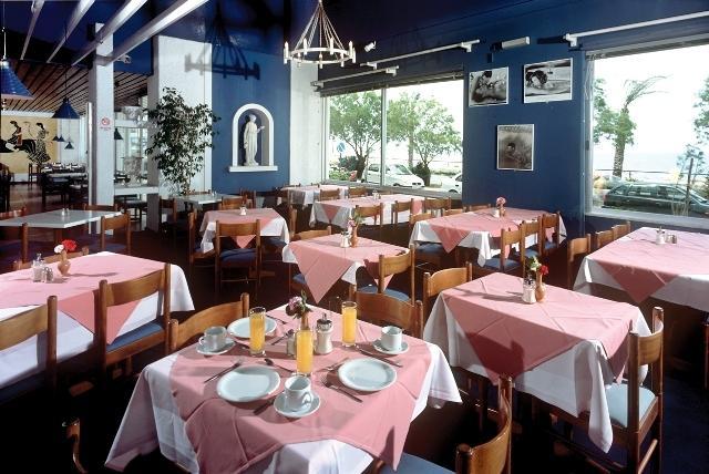 Rhodos Beach Hotel Restoran gambar
